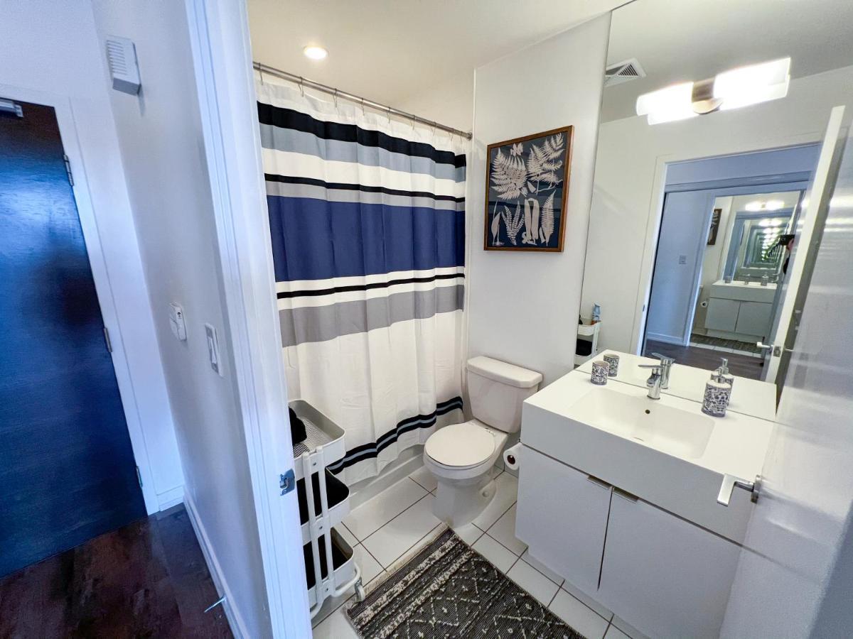 Simply Comfort. Elegant Apartments Dan Lecki Toronto Buitenkant foto