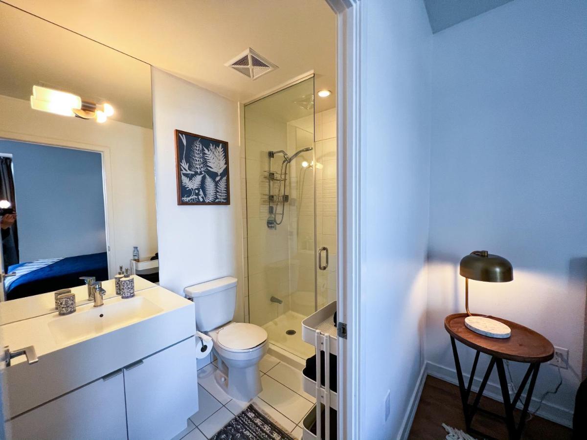 Simply Comfort. Elegant Apartments Dan Lecki Toronto Buitenkant foto