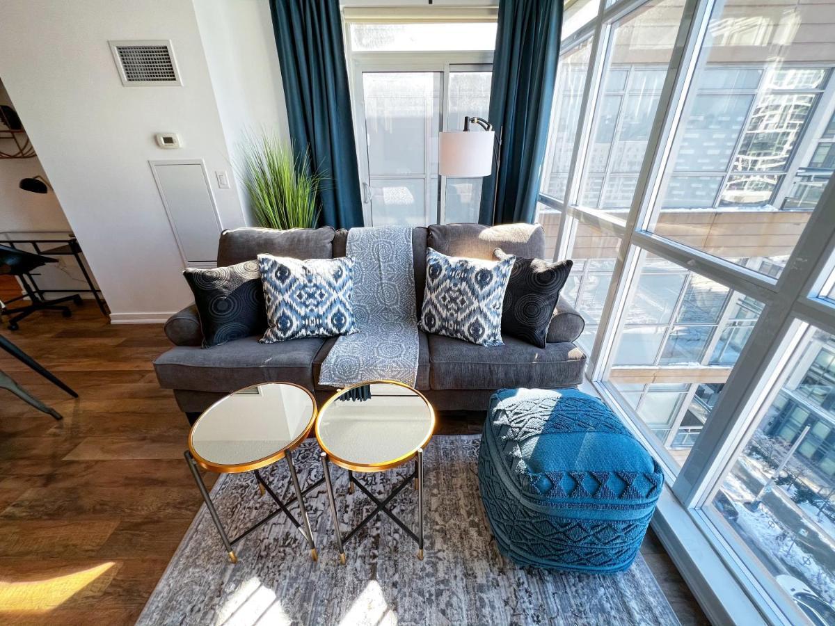 Simply Comfort. Elegant Apartments Dan Lecki Toronto Buitenkant foto